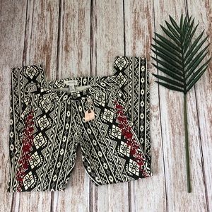 New Forever 21 Tribal Printed Jeans Size 26